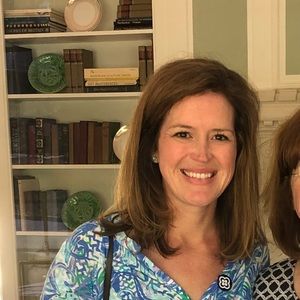 Meet your Posher, Caitlin